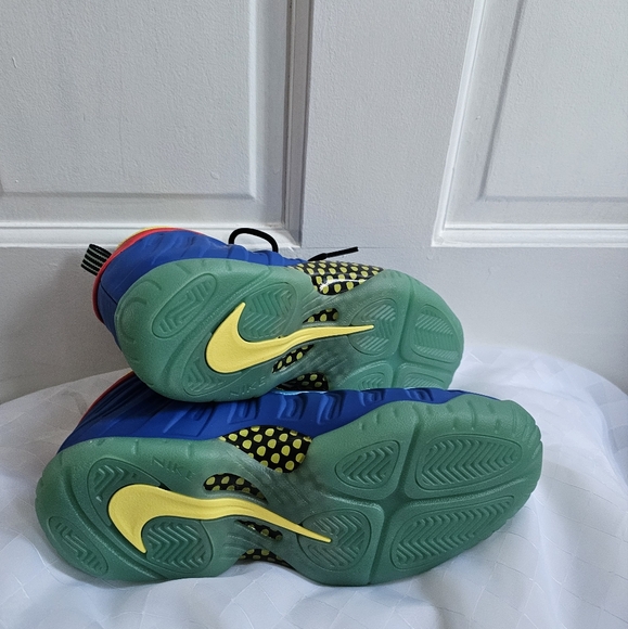 NIKE LITTLE POSITE ONE (GS) GAME ROYAL-YELLOW - Picture 7 of 11